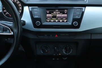 Skoda Fabia III Kombi 1.4 TDI 105KM 2017 Skoda Fabia 1.4 TDI, Salon Polska, Serwis ASO, zdjęcie 12