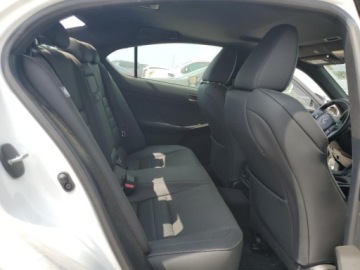 Lexus IS III 2023 Lexus IS 350 F Sport Design 2023 3.5l 3.5 Benzyna 311KM, zdjęcie 10