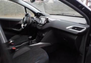 Peugeot 2008 I SUV Facelifting 1.2 PureTech 82KM 2018 Peugeot 2008 Okazja 1.2 Benzyna 82KM, zdjęcie 22