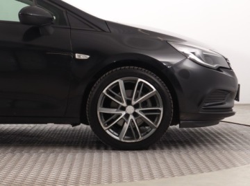 Opel Astra J GTC 1.6 CDTI Ecotec 110KM 2016 Opel Astra 1.6 CDTI, Klima, Klimatronic, Tempomat, zdjęcie 14