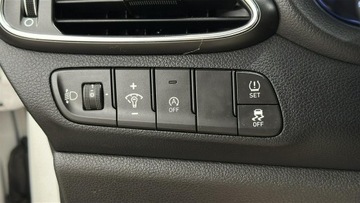 Hyundai i30 III Hatchback Facelifting 1.5 DPI 110KM 2022 Hyundai i30 1.5 DPI Classic +, zdjęcie 24