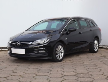 Opel Astra K Sports Tourer 1.4 Turbo 150KM 2018 Opel Astra 1.4 T, Salon Polska, Serwis ASO, zdjęcie 1