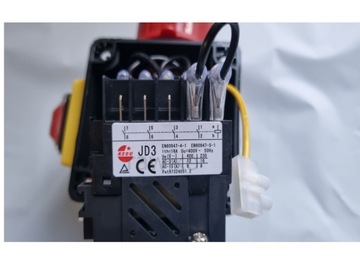 ВКЛЮЧЕНИЕ/ВЫКЛЮЧЕНИЕ ДВИГАТЕЛЯ 3 фазы. Контактор KOA1Y KEDU 400 В JD3 DZ08