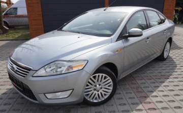 Ford Mondeo III Sedan 2.0 145KM 2007 Ford Mondeo Bezwypadkowy Serwisowany 1-Wlasciciel Navi Pdc Grz.FoteleSzyba