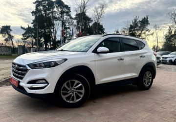 Hyundai Tucson III SUV 1.7 CRDI 115KM 2016 Hyundai Tucson 1.7 Diesel 116KM, zdjęcie 3