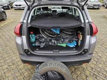 Peugeot 2008 I SUV Facelifting 1.2 PureTech 82KM 2016 Peugeot 2008 1,2benzyna 82KM salon polska navi, zdjęcie 15