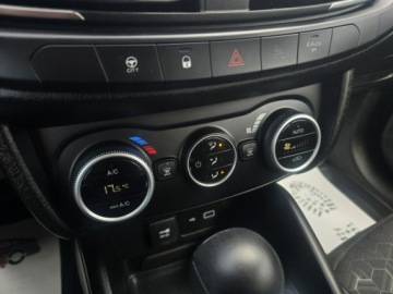 Fiat Tipo II Station Wagon Facelifting 1.5 Hybrid 130KM 2022 Fiat Tipo CROSS 1.5 HYBRID Automat DCT Salon, zdjęcie 18