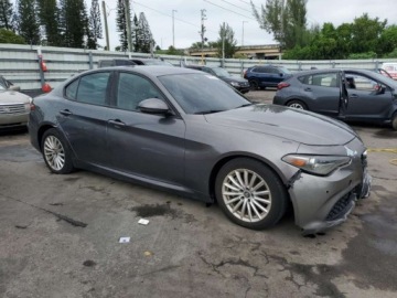 Alfa Romeo Giulia II Sedan Facelifting 2.0 Turbo 280KM 2023 Alfa Romeo Giulia 2023 ALFA ROMEO GIULIA SPRINT 2.0 Benzyna 280KM, zdjęcie 5