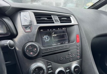 DS 5 Hatchback (Citroen) 2.0 HDi Hybrid4 200KM 2012 Citroen DS5 2.0 HDi Hybrid4 2012r brazowa skora 4WD 2.0 Hybryda 200KM, zdjęcie 8