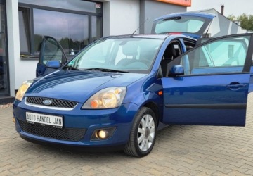 Ford Fiesta VI 1.3 70KM 2008 Ford Fiesta 1,3 Ben Ghia 1.3 Benzyna 70KM, zdjęcie 4