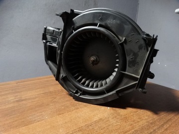 IDEALNY WENTYLATOR NAGRZEWNICY AUDI A6 C6 1