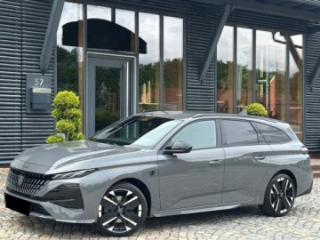 Peugeot 308 III 2026 Od ręki - GT e-DCS6 1.2 mHEV 145KM, zdjęcie 2