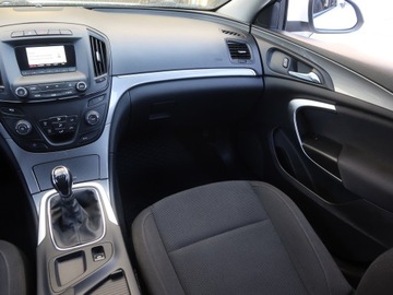 Opel Insignia I Country Tourer 2.0 CDTI Ecotec 163KM 2013 Opel Insignia 2.0 CDTI, Klima, Klimatronic, zdjęcie 7