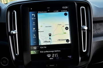 Volvo XC40 Crossover Facelifting 1.5 T2 129KM 2022 Volvo XC 40 1,5 Benzyna 130KM_T2_R Design_Full, zdjęcie 21