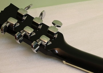 Красивая ЭЛЕКТРОАКУСТИЧЕСКАЯ ГИТАРА =НЕМЕЦКОЕ КАЧЕСТВО=