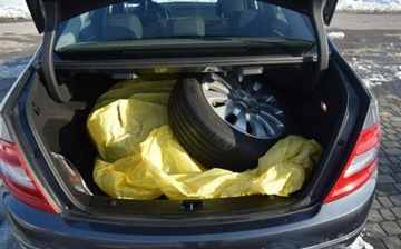 Mercedes Klasa C W204 Limuzyna 1.8 180 K 156KM 2009 Mercedes-Benz Klasa C 1.6B Kompresor Navi Oryginal Lakier 2 Kpl Kol Sprowa, zdjęcie 34