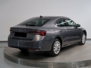 Skoda Octavia IV Liftback 1.5 TSI EVO 150KM 2026 Octavia Selection Edition 130 1.5 TSI mHEV DSG 150KM 2026, zdjęcie 3