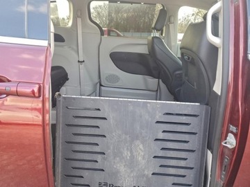 Chrysler Pacifica II 2022 Chrysler Pacifica Touring L 2022 3.6l 3.6 Benzyna 287KM, zdjęcie 11