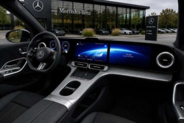 Mercedes 2026 Mercedes-Benz Klasa C C 400 4MATIC electric Pakiet Night Pakiet Zimowy, zdjęcie 4