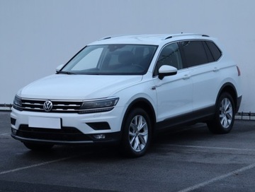 Volkswagen Tiguan Allspace SUV 2.0 TDI 190KM 2017 VW Tiguan Allspace 2.0 TDI, Salon Polska, zdjęcie 1