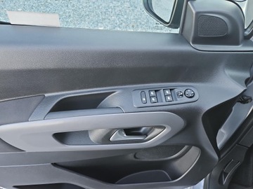 Toyota Proace II 2021 Toyota PROACE CITY VERSO 1.5 D-4D Business Toyota, zdjęcie 16