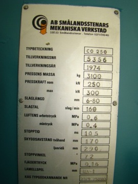 ШВЕДСКИЙ ЭКСЦЕНТРИЧЕСКИЙ ПРЕСС SMV 30 T