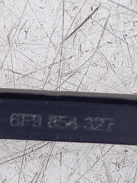 LIŠTA OKNO ČELNÍ LEVÝ SEAT ARONA 6F9854327