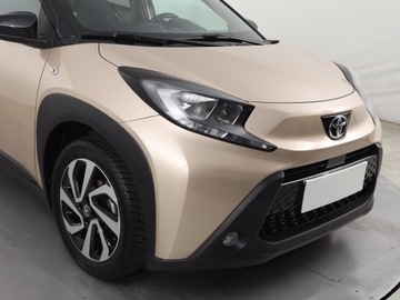 Toyota Aygo X 1.1 VVT-i 72KM 2022 Toyota Aygo X 1.0, Salon Polska, 1. Właściciel, zdjęcie 17