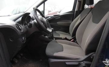 Ford Tourneo Courier I Mikrovan 1.5 TDCi 95KM 2016 Ford Tourneo Courier 2016r, Salonowy, 1.5 TDCI. Uszkodzony prawy przod i l, zdjęcie 5