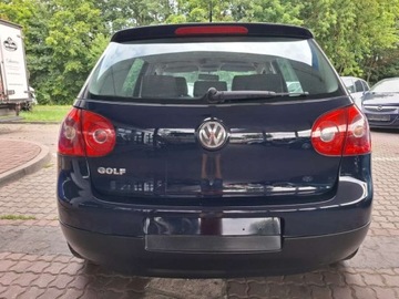 Volkswagen Golf V Hatchback 1.4 i 16V 75KM 2005 Volkswagen Golf Piekny klimatyzacja bez rdzy 1.4 Benzyna 75KM, zdjęcie 7