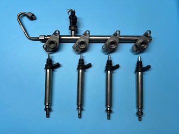 ORYGINALNE WTRYSKIWACZE WTRYSKI MERCEDES-BENZ OE 0261500397 A2560700187