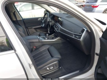 BMW X7 2022 BMW X7 2022r., 4x4, 3.0L 3.0 Benzyna 335KM, zdjęcie 8
