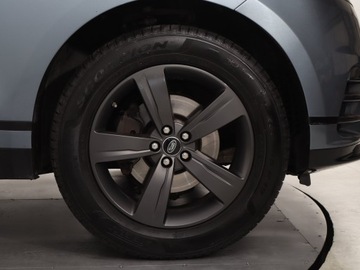 Land Rover Range Rover Velar SUV 2.0 SD4 240KM 2018 Land Rover Range Rover Velar D240, Salon Polska, zdjęcie 14