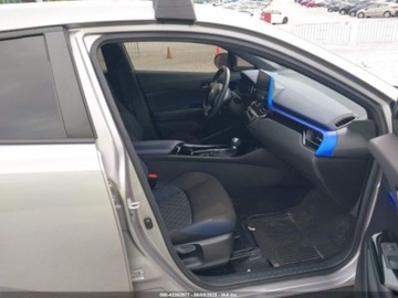 Toyota C-HR I 2020 Toyota C-HR 2020 TOYOTA C-HR XLE 2.0 Benzyna 144KM, zdjęcie 13