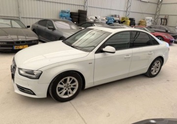 Audi A4 B8 Limousine Facelifting 2.0 TDI 150KM 2014 Audi A4 Limousine A4 2.0 TDI 150 KM 2014r Automat 184.000 km Warszawa, zdjęcie 2