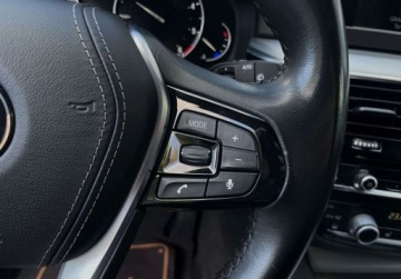BMW Seria 5 G30-G31 Touring 520d 190KM 2019 BMW Seria 5 2.0D 190KM gwarancja LED AUTOMAT zarejestrowana BEZWYPADKOWY, zdjęcie 15