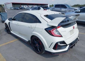 Honda Civic X 2021 Honda Civic 2021, 2.0L, TYPE R, po gradobiciu 2.0 Benzyna 306KM, zdjęcie 6