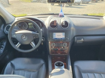 Mercedes Klasa M W164 Off-roader 3.0 V6 (320 CDI) 224KM 2007 Mercedes ML 320 3.0cdi V6 4Matic Bez Pneumatyki, zdjęcie 27