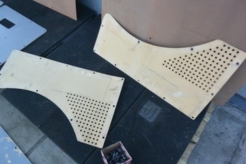 WYGŁUSZENIE OSŁONA PANELE BUDY VW TRANSPORTER T5