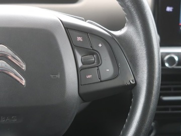 Citroen C4 Cactus Crossover Facelifting 1.2 PureTech 131KM 2018 Citroen C4 Cactus 1.2 PureTech, Salon Polska, zdjęcie 15