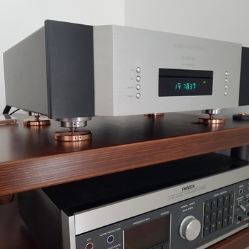Интегральный усилитель Audio Analogue Maestro плюс компакт-диск