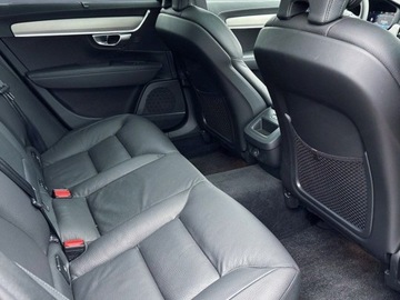 Volvo V90 II 2025 VOLVO V90 T6 AWD Plug-In Hybrid Plus Dark Combi 2.0 (398KM) 2025, zdjęcie 10