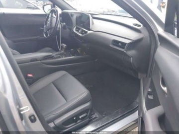 Lexus UX 2023 Lexus UX 250H 2023 2.0l 2.0 Hybryda 181KM, zdjęcie 9