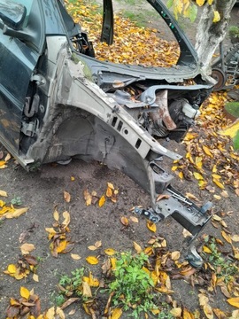 ĆWIARTKA SŁUPEK PRAWY PRZÓD VOLKSWAGEN TOURAN GOLF VI HB