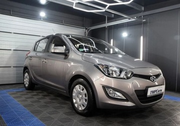 Hyundai i20 I Hatchback 5d Facelifting 1.2 DOHC 85KM 2012 Hyundai i20 Nawigacja_Klimatyzacja_5drzwi_ 1.2 Benzyna 85KM