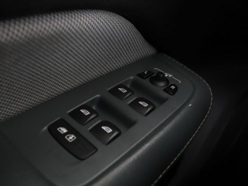 Volvo S60 III 2019 Volvo S60 FV23% R-Design PHEV T8 automat AWD, zdjęcie 39