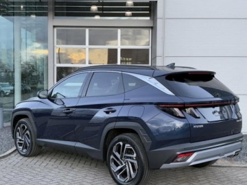 Hyundai Tucson IV SUV HEV Facelifting 1.6 T-GDI HEV 215KM 2025 HYUNDAI Tucson 1.6 T-GDi HEV Platinum 4WD aut Suv 215KM 2025, zdjęcie 3