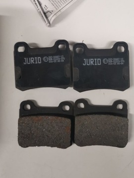 Klocki hamulcowe tył Mercedes W124 W202 W201 190 JURID
