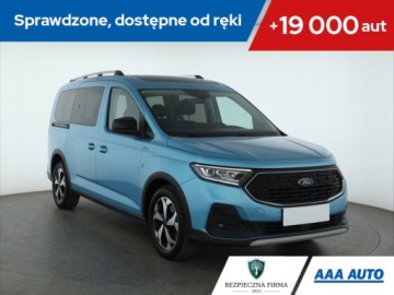 Ford Tourneo Connect III 2022 Ford Tourneo Connect 2.0 EcoBlue, Salon Polska