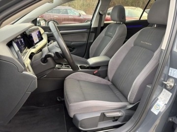 Volkswagen Golf VIII Alltrack 2.0 TDI 200KM 2022 Volkswagen Golf Alltrack LED Matrix Harman Kardon Hak Kamera Cofania Faktu, zdjęcie 10